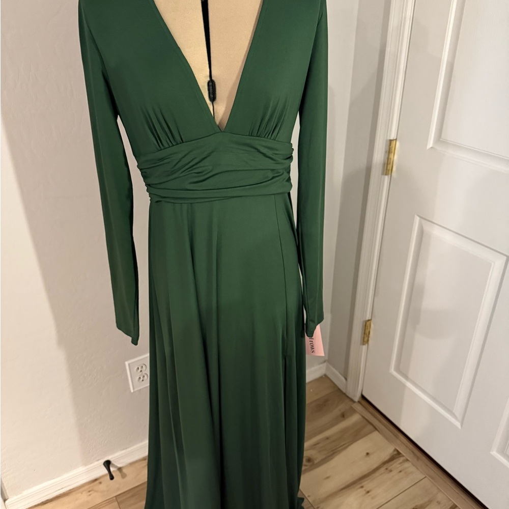 Baltic Born Deep Green V-Neck Long Sleeve Dress